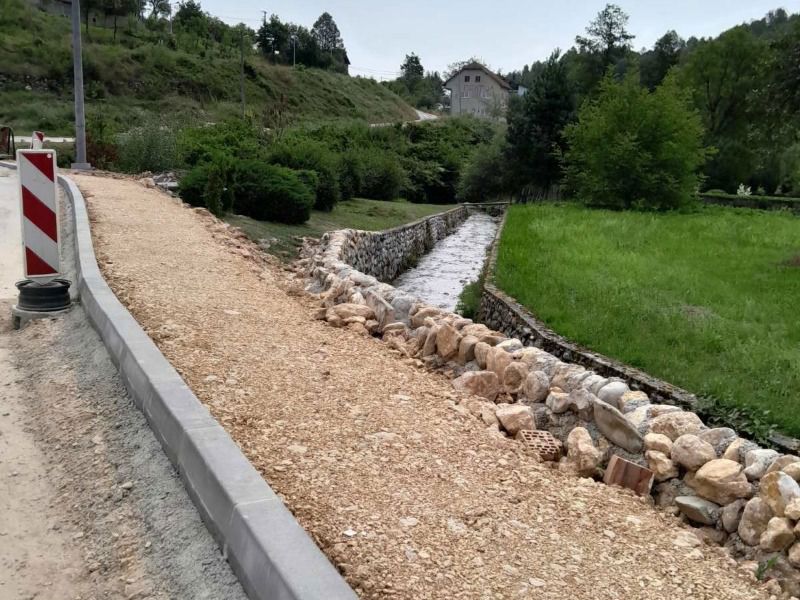 Uređenje korita Pričkog potoka - prirodnog mrijestilišta Riječne pastve